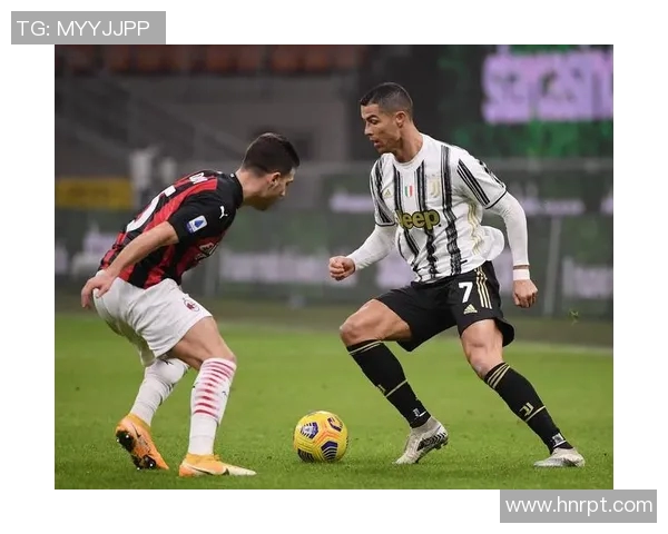 尤文图斯险胜AC米兰,意甲争夺战再度白热化 尤文图斯险胜AC米兰,意甲争夺战再度白热化