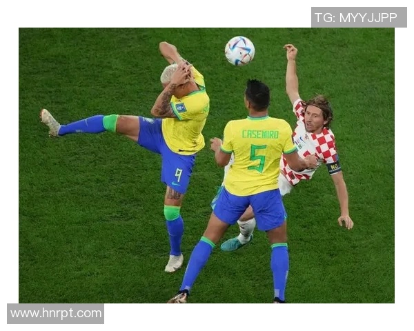 卡塔尔与巴西热身赛精彩对决展现足球魅力与技术较量 卡塔尔与巴西热身赛精彩对决展现足球魅力与技术较量