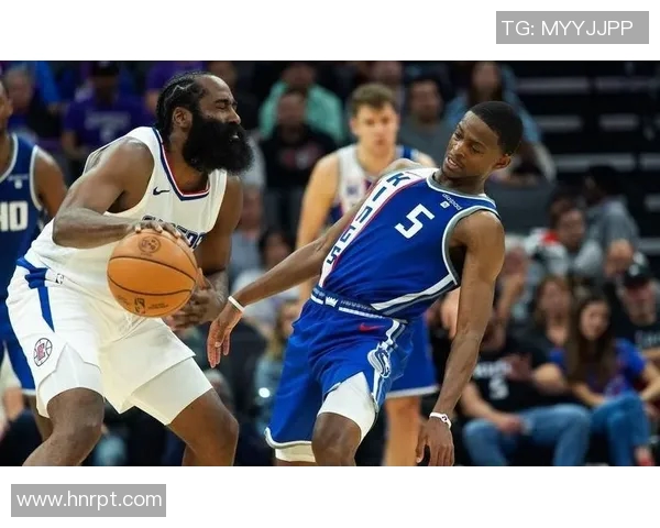 国王队与快船队精彩对决在线直播全程回顾与分析 国王队与快船队精彩对决在线直播全程回顾与分析