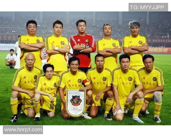 京多安的足球之路:从青涩少年到世界舞台的闪耀明星 京多安的足球之路:从青涩少年到世界舞台的闪耀明星